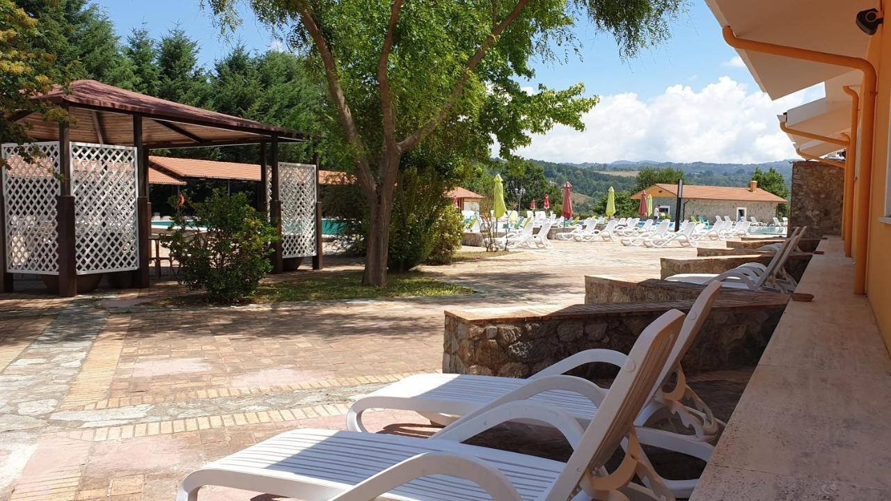 Decollatura Palahotel Vallenoce מראה חיצוני תמונה